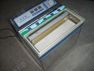 <b>�p�Ų��~��հ��b�C�S��</b>
